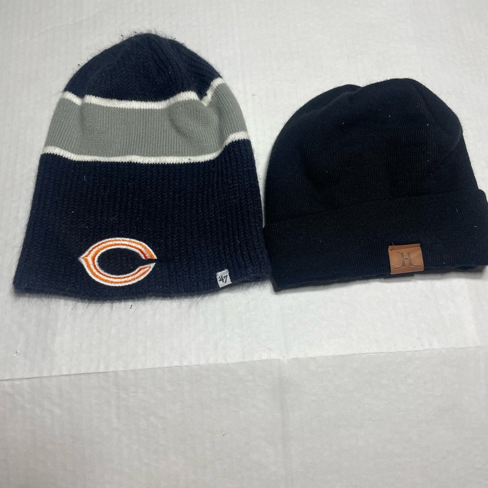 Beanie duo‎ lot of two